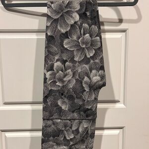 Athleta Black and Gray Floral Leggings